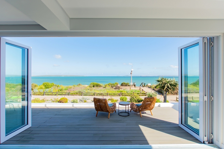 5 Bedroom Property for Sale in Calypso Beach Western Cape